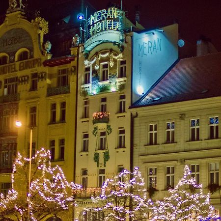 Meran Praha Bagian luar foto