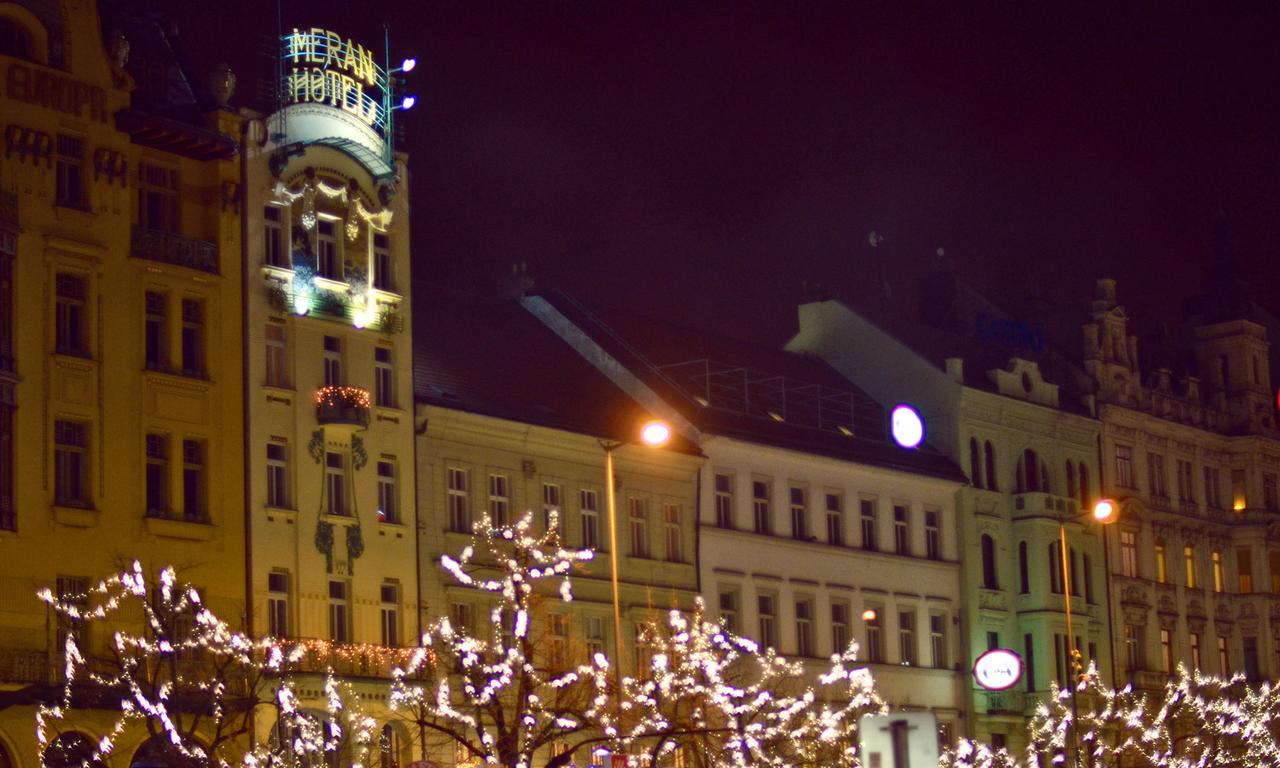 Meran Praha Bagian luar foto
