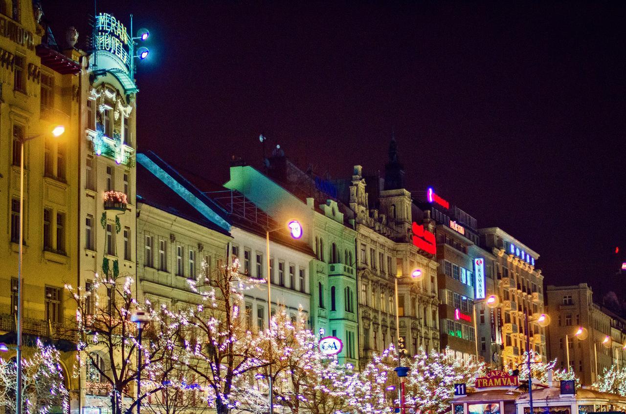 Meran Praha Bagian luar foto