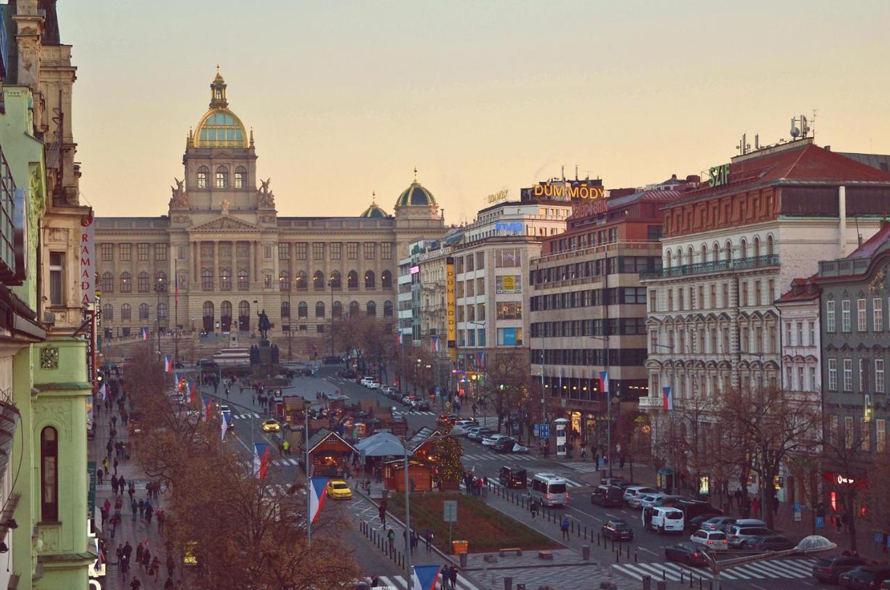 Meran Praha Bagian luar foto